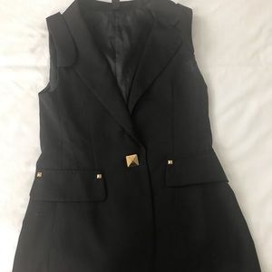 Black vest with gold details Size Small